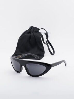 Exclusive Sale! Celine CL40261I 01A Sunglasses Black Cat Eye Frame, Smoke Lens